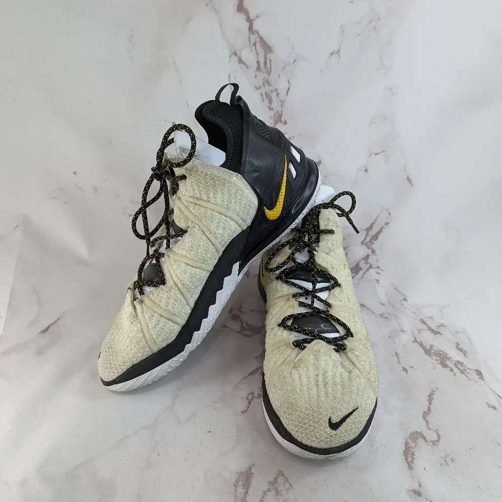 Nike LeBron 18 Lakers Home Mens 14 CQ9283-100 Amarillo Gold White Sneaker Shoe